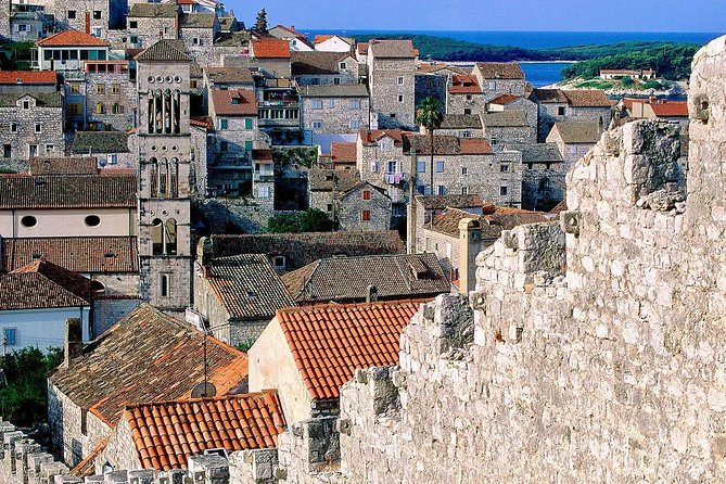 Private 3 islands Tour With Speed boat to Hvar and Pakleni islands from Trogir - Hula Hula Hvar: music, cocktails, and a lively finish