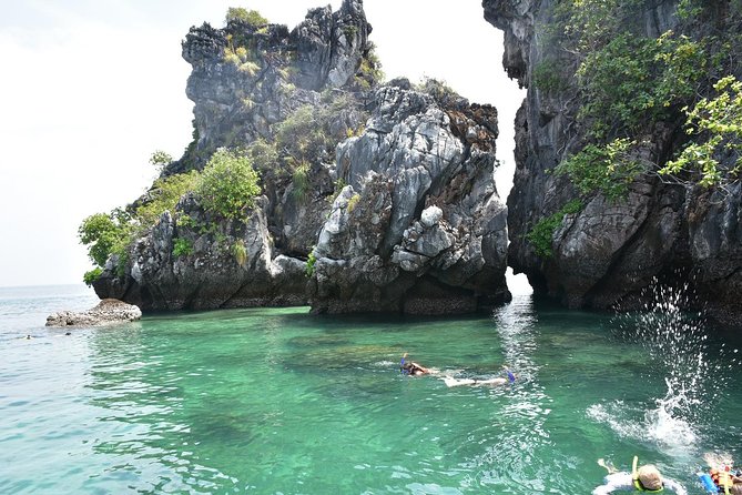 Private 4 Island Speed Boat Tour from Krabi - Poda Island, lunch, and the longest beach stop