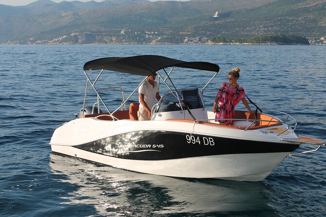 Private 4h Boat Tour Elaphite Islands with Barracuda 545 - What the skipper adds to the experience