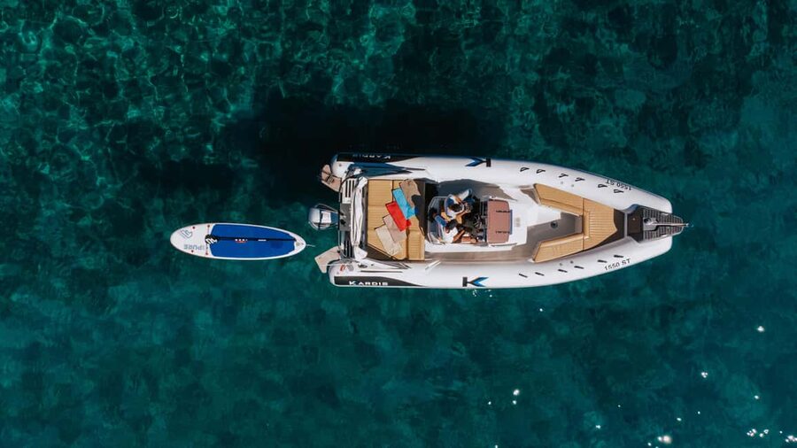Private 5 islands Boat Tour: Blue Cave,Hvar &Pakleni islands - Who will get the most from this boat tour?
