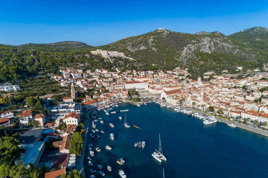 Private 5 islands Boat Tour: Blue Cave,Hvar &Pakleni islands - How demanding is the day?
