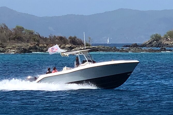 Private 6-Hour Island Hopping in US Virgin Islands - 500hp Hydro Sport - A six-hour boat day built around your group