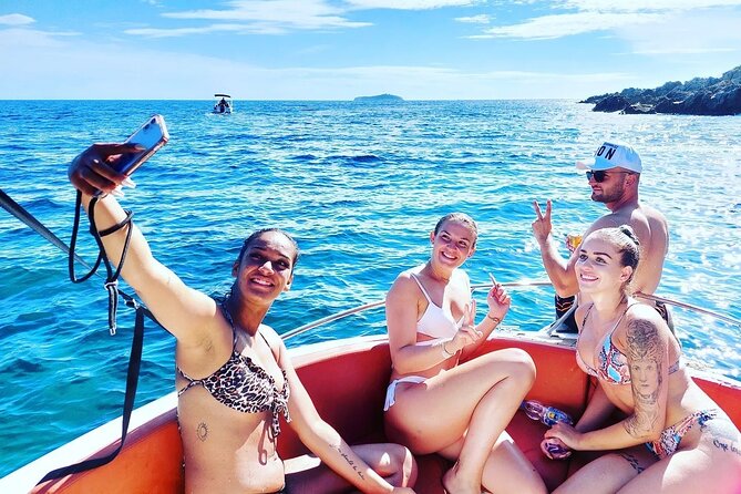 Private 8h Boat Tour Elaphite Islands with Barracuda 545 - Koločep: three caves and three hours to use well