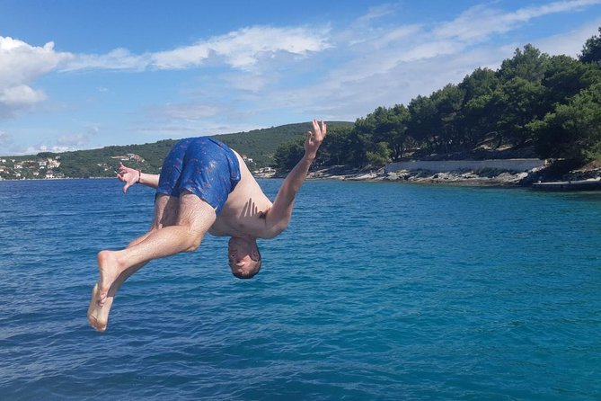 Private Blue Lagoon and 3 islands Tour from Trogir and Split - Maslinica combines a village visit with a short beach stop