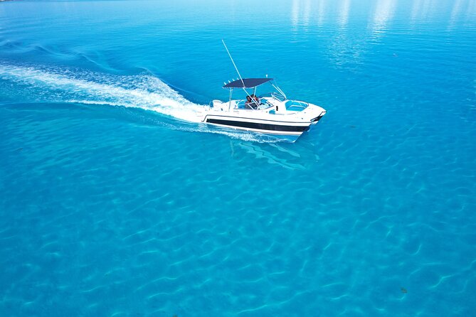 Private Boat Island Hopping & Snorkeling in Turks & Caicos 4Hrs - The $1,199 price and what you receive