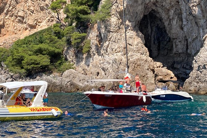 Private Boat Tour Dubrovnik and Elaphiti Islands - Blue Cave: the first real swimming adventure