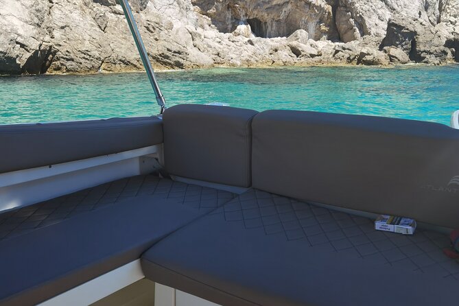 Private boat Tour - Dubrovnik Old Town and Elaphite islands - Old Town walls and Lokrum from the water