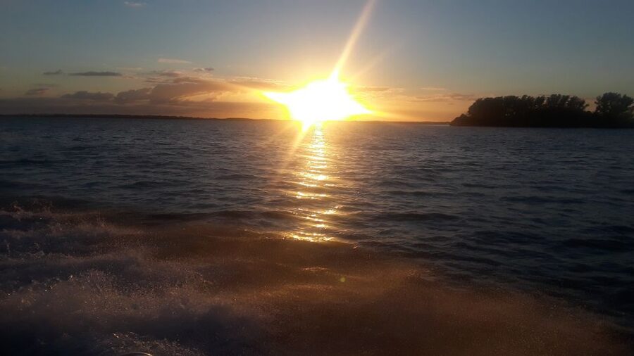 Private Boat Tour, Sunset Cruise, Island Hopping and more! - Is $400 a good value for six people?