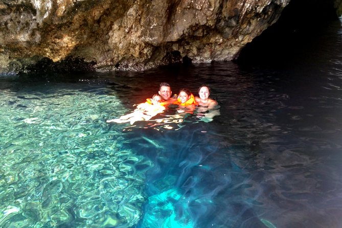 Private boat tour to Blue Lagoon & 4 Islands - Vela Rina for swimming and photographs