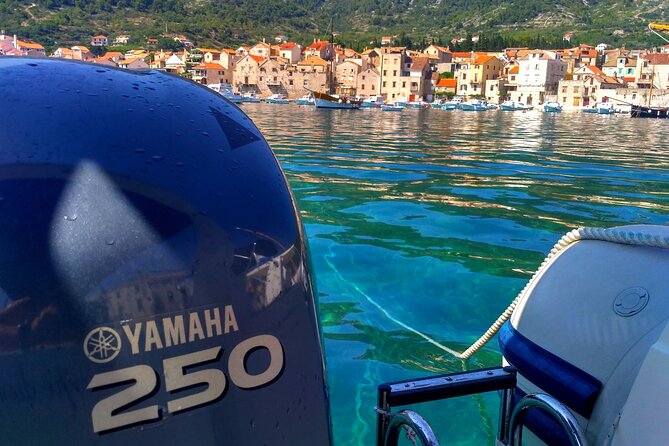 Private boat tour to Blue Lagoon & 4 Islands - Trogir from the water and the Čiovo cliffs
