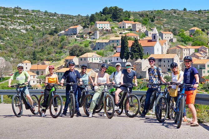 Private Custom Island Hopping Speedboat Tour from Hvar - Stiniva Cove: dramatic walls and a compact swim