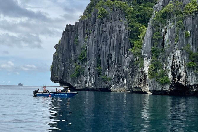 Private El Nido Tour A Island Hopping - What is included, and what needs checking