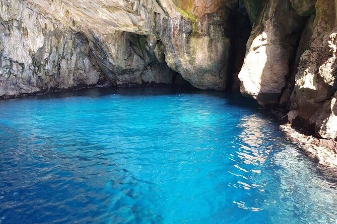 Private Elaphiti Islands Boat Tour 8h - Entering the Blue Cave on Koločep