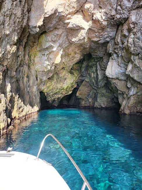 Private Elaphiti Islands Tailor-Made Boat Tour-All Inclusive - Drinks, gear, and what all-inclusive really means
