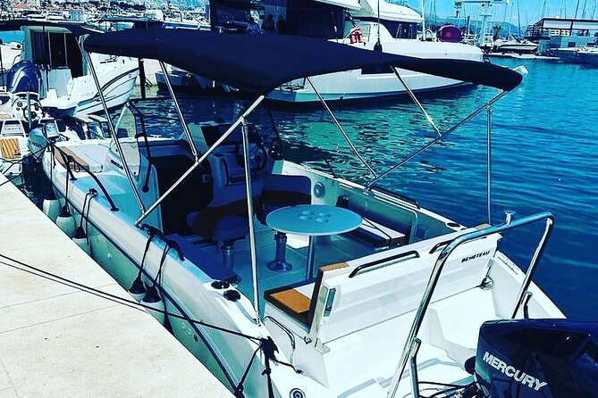 Private Half-Day Boat Tour from Split: Blue Lagoon & 2 Islands - Morning or afternoon: which departure works best?
