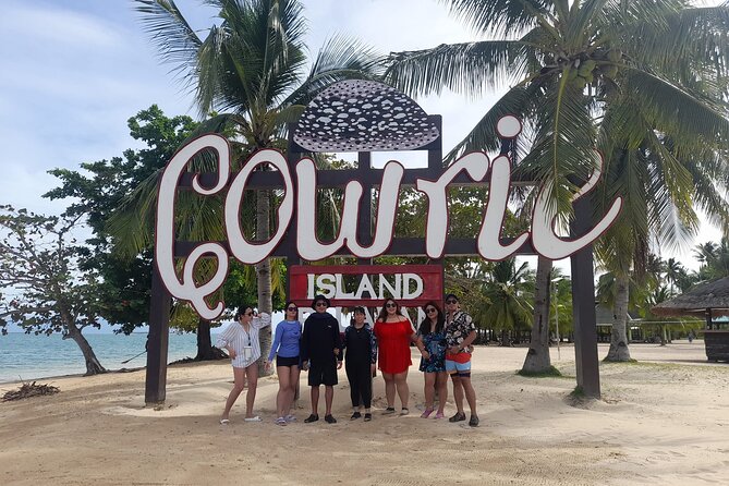 Private Honda Bay Island Hopping Tour - Cowrie Island and its white beach