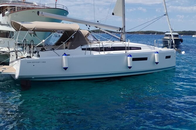 Private Inter-Island Tour from Dubrovnik to Elaphiti Islands - What the private boat adds