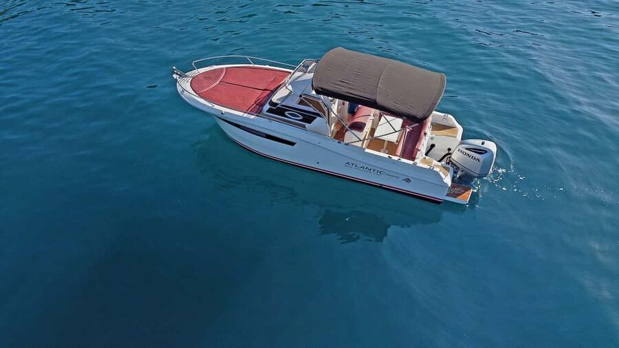 Private speedboat three island tour from Dubrovnik or Cavtat - Leaving Cavtat with Supetar in view