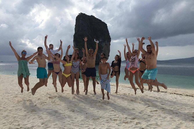 Railay and 4-Island Sunset Speedboat Cruise with Night Snorkel - Koh Poda: white sand and clear water
