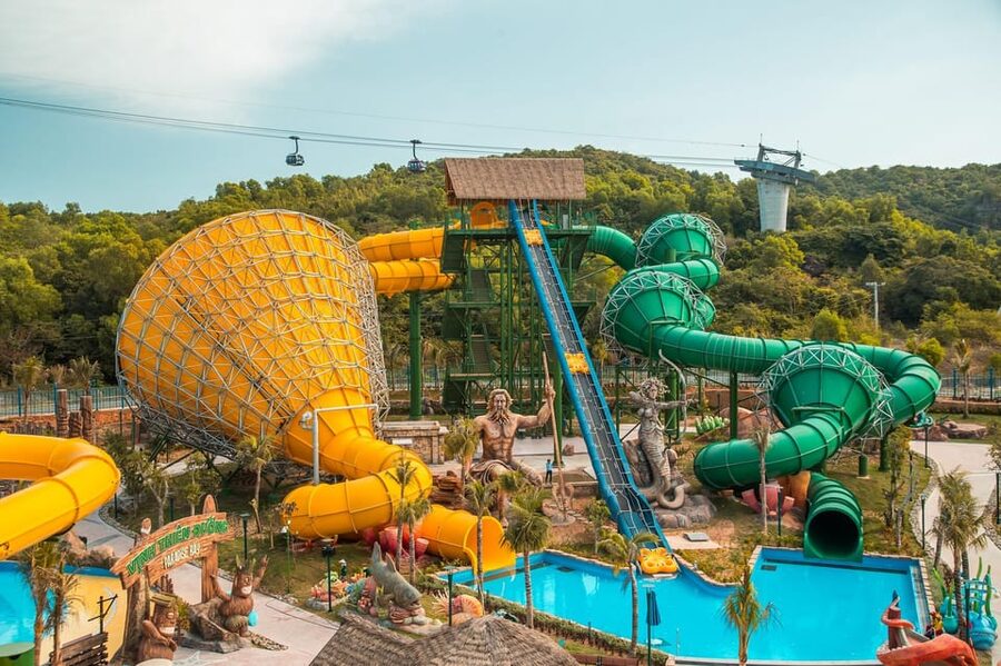 RedRiverTours - Discovery 4 Islands With Cable Car Phu Quoc - May Rut Trong for a slower break