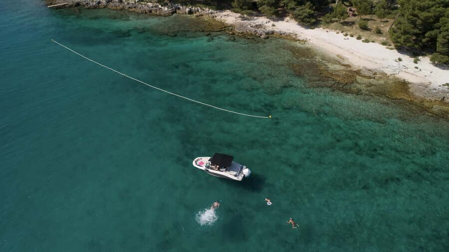 Rovinj: Rovinj Archipelago and South Coves Speedboat Tour - Practical tips for a smoother four hours