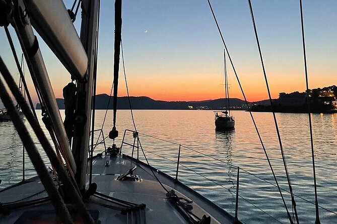 Sailing boat tour in the Maddalena Archipelago - Practical details that make the day easier
