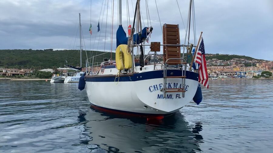 Sailing Maddalena Archipelago with a USCG licensed captain - Cala Corsara and the shores of Spargi