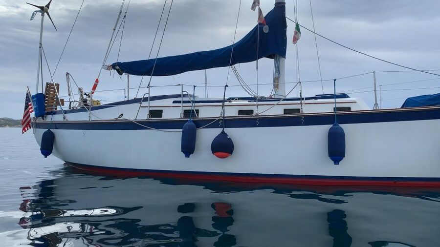 Sailing Maddalena Archipelago with a USCG licensed captain - Sailing toward Spargi, Budelli, Razzoli, and Santa Maria