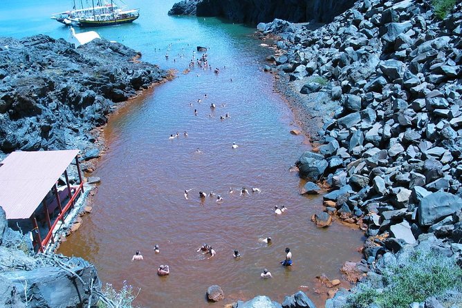 Santorini Volcanic Islands Cruise: Volcano, Hot Springs and Thirassia - What the price includes and what it does not