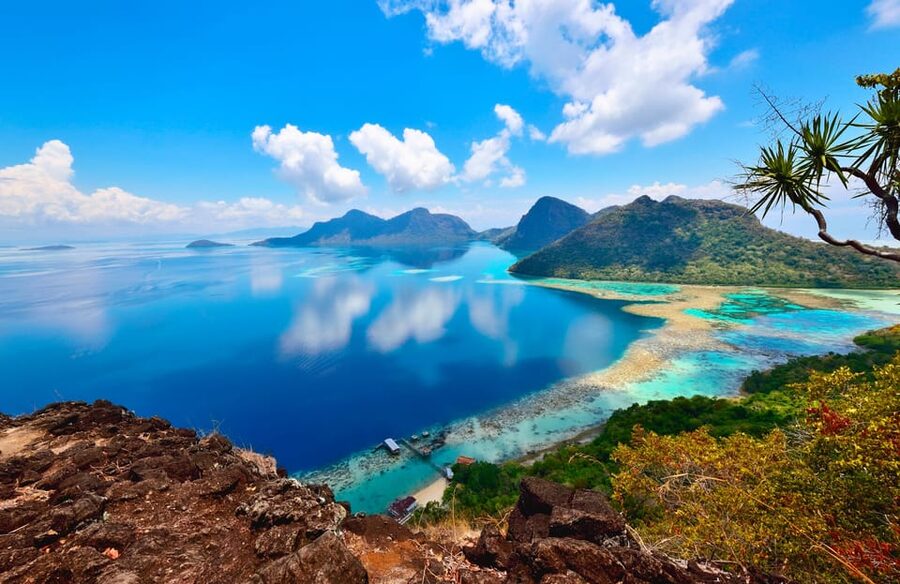 Semporna: Bohey 3 Islands Hike, Snorkel/Dive Tour with Lunch - Sibuan offers a quieter final swim