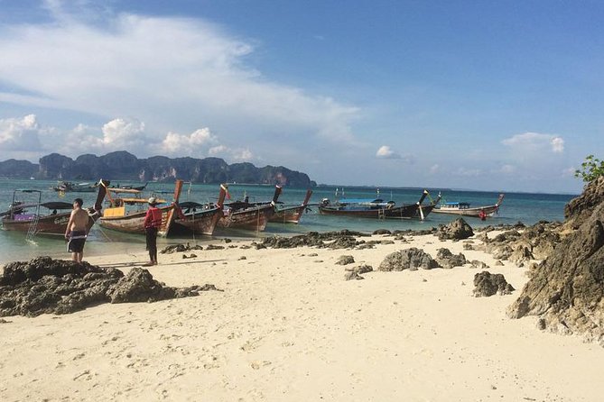 Snorkeling and Sunset to Krabi 7 Islands by Longtail Boat + Buffet BBQ Dinner - Poda Island gives you the classic Krabi postcard