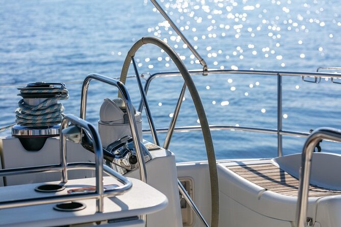 Spend an unforgettable day sailing through the stunning Brač archipelago - The afternoon swim stop around Brač