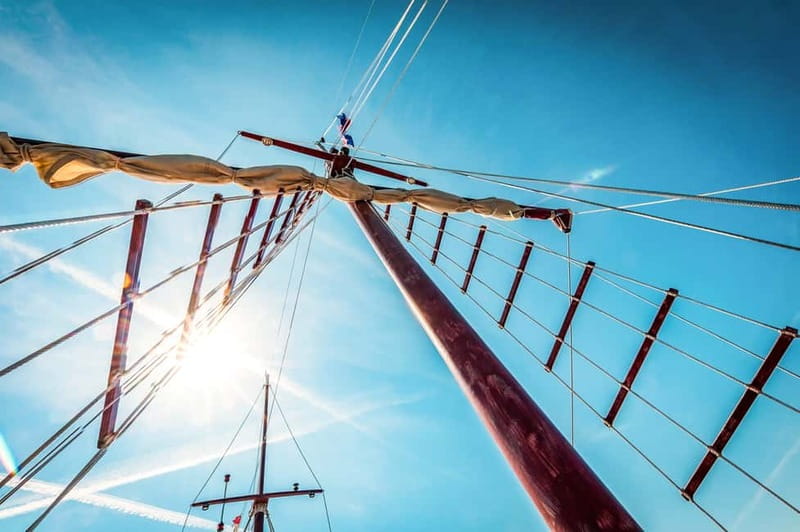Split: 3 Island & Blue Lagoon Cruise with Lunch & Drinks - Food, drinks, and what all-inclusive really means