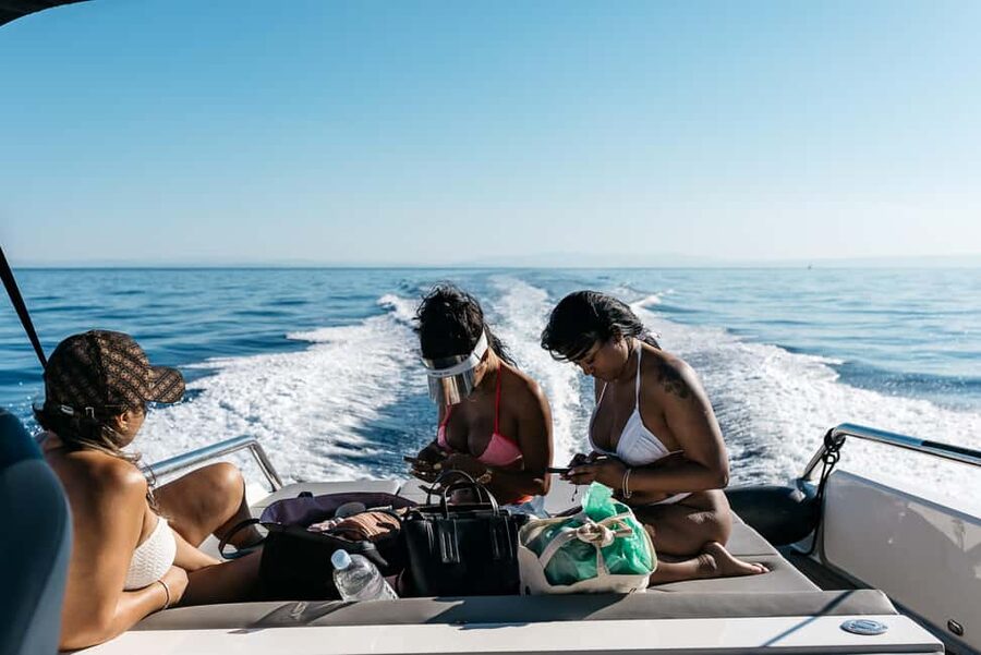 Split: Blue Cave, Hvar, and 5 Islands Boat Tour - Meeting in Split and getting on the water