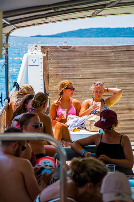 Split: Blue Lagoon, 3-Island Boat Tour & Mediterranean Lunch - Who will get the most from this day