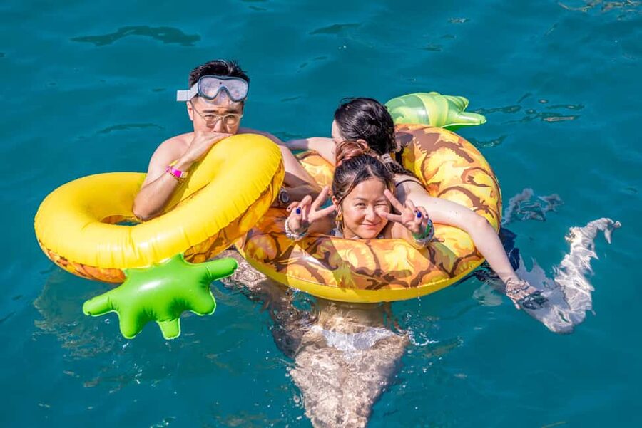 Split: Blue Lagoon 3 Islands All-Inclusive Cruise with Lunch - Quick takeaways for this Split boat day