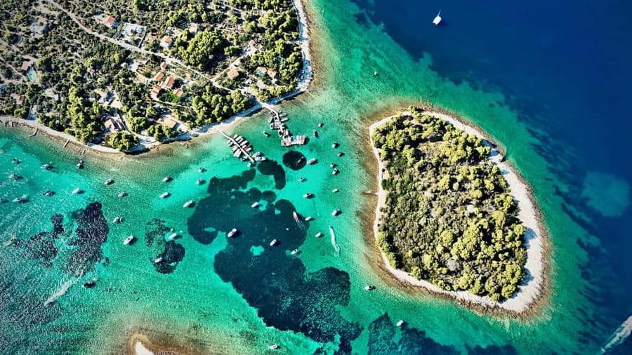 Split: Blue Lagoon & 3 Islands – Premium Speedboat Trip - The speedboat ride from Split to Trogir