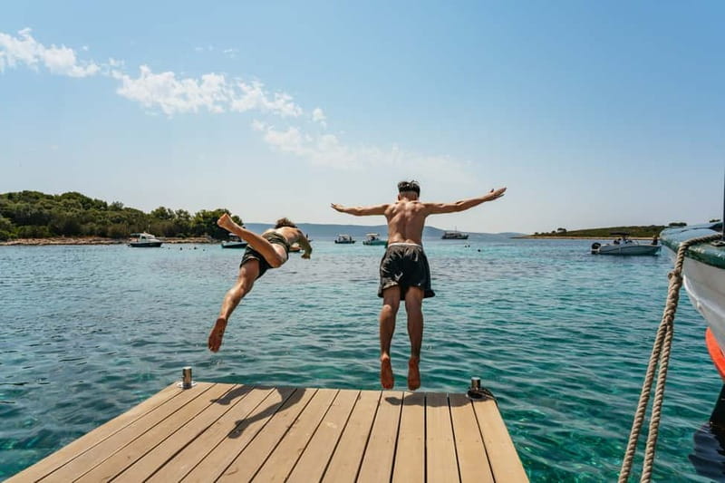 Split: Blue Lagoon & 3 Islands Small Group Speedboat Tour - Key points at a glance