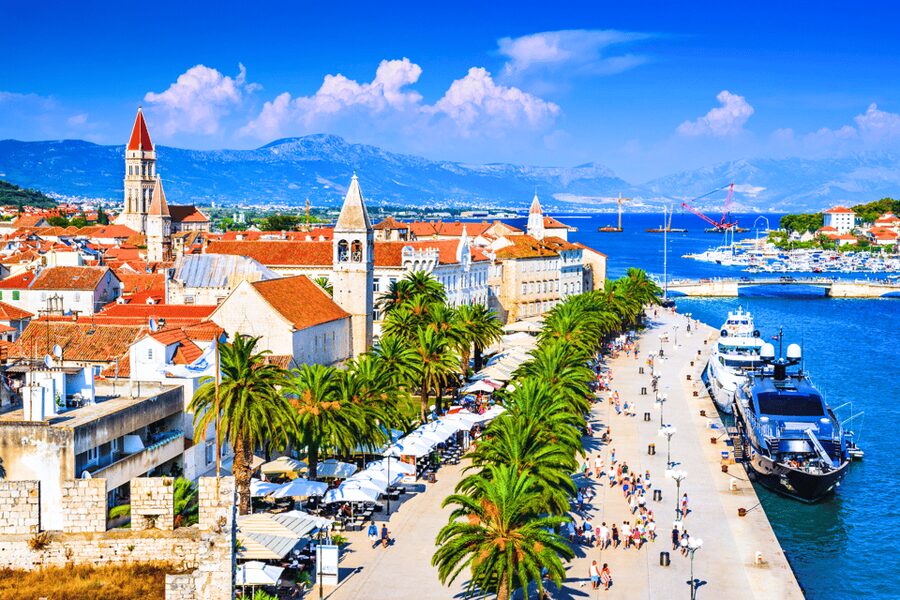 Split: Blue Lagoon & 3 Islands Speedboat Tour - Small group - Who should book this Split boat tour?
