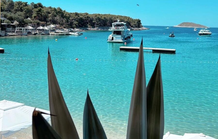 Split: Blue Lagoon, Hvar and 6 Islands Small Group Boat Tour - Hvar Town gives you 100 minutes to choose your own pace