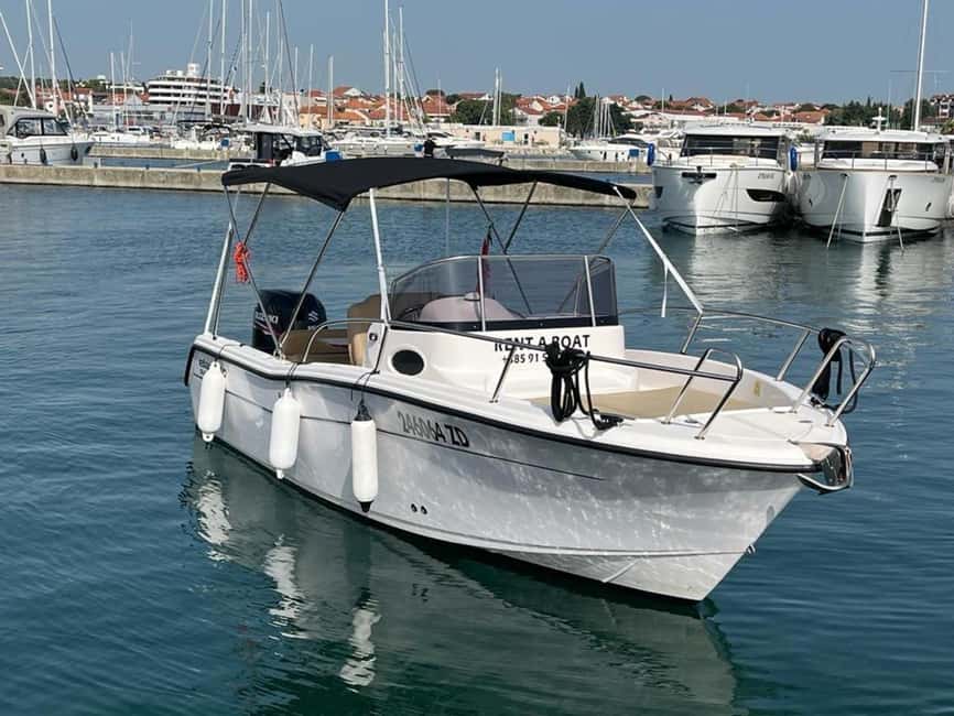 Split: Private Blue Lagoon 3 islands with speed boat - Blue Lagoon is the main swimming stop