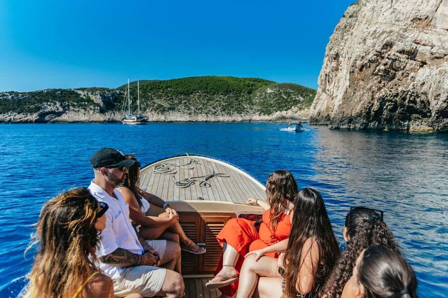 Split/Trogir: Blue Cave, Mamma Mia, Hvar and 5 Island Tour - One fast day along the Dalmatian coast