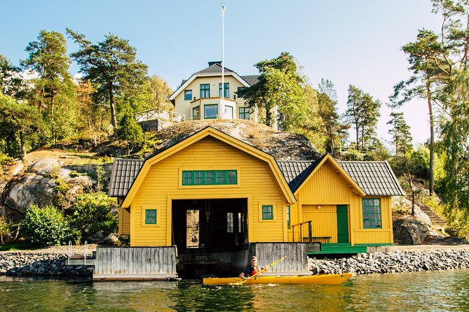 Stockholm: Archipelago Family-Friendly Private Kayaking Tour - Norrhamnen and the rhythm of the route