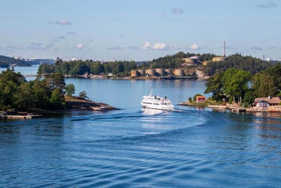 Stockholm Archipelago Guided Tour on Historic Ship with Fika - Through Djurgården Canal