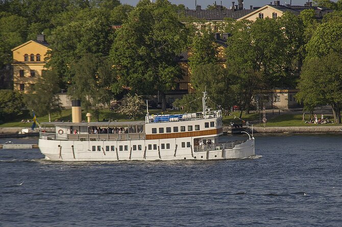 Stockholm: Archipelago Summer Tour with live guide - Is $45.32 a fair price?