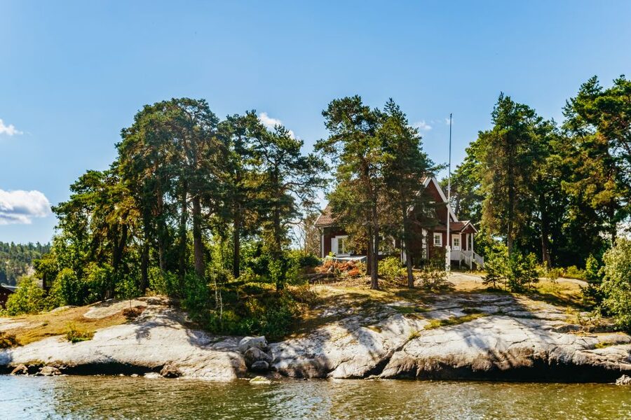 Stockholm: City Archipelago Sightseeing Cruise with Guide - Why the 2.5-hour cruise is the best middle choice