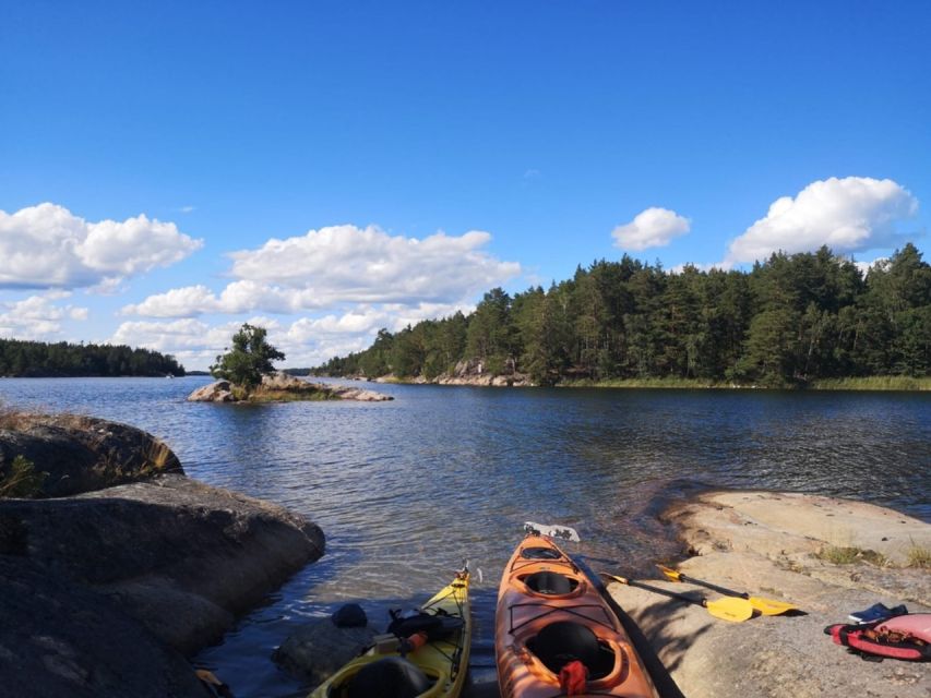 Stockholm: Morning Kayak Tour in the Archipelago with Lunch - What the $150 price really covers
