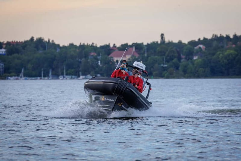 Stockholm: RIB Speed boat tour & archipelago island visit - From Strandvägen to the open archipelago