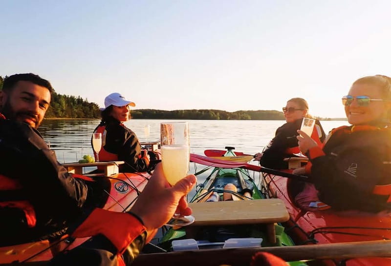 Stockholm: Sunset Archipelago Kayaking & Toast on the Water - Why sunset is the right time to kayak here