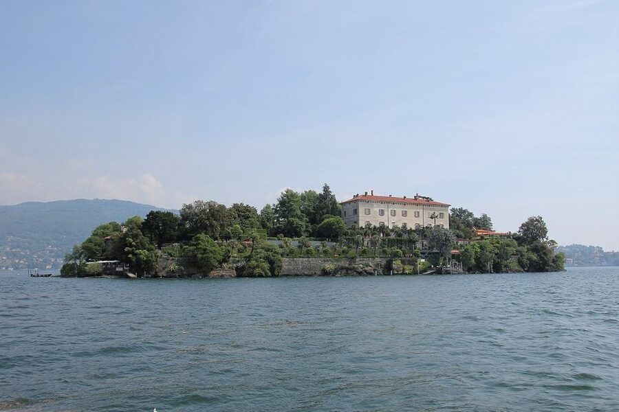 Stresa: Madre & Bella Borromean Islands Boat Trip - Isola Bella’s palace, caves, and terraces